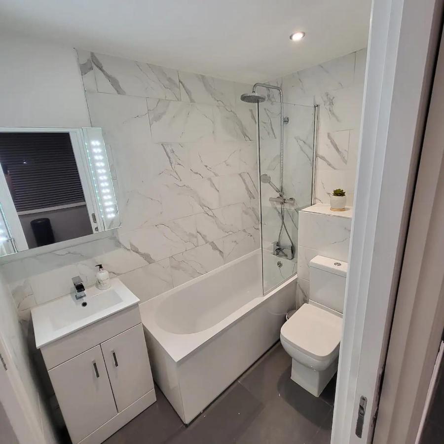 Beautiful Brighton Apartment, 5Min Walk To Beach Bagian luar foto