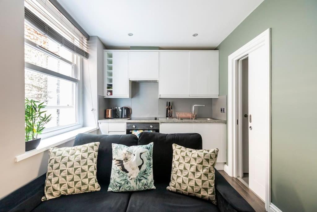 Beautiful Brighton Apartment, 5Min Walk To Beach Bagian luar foto