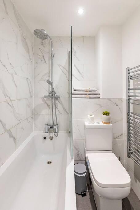 Beautiful Brighton Apartment, 5Min Walk To Beach Bagian luar foto